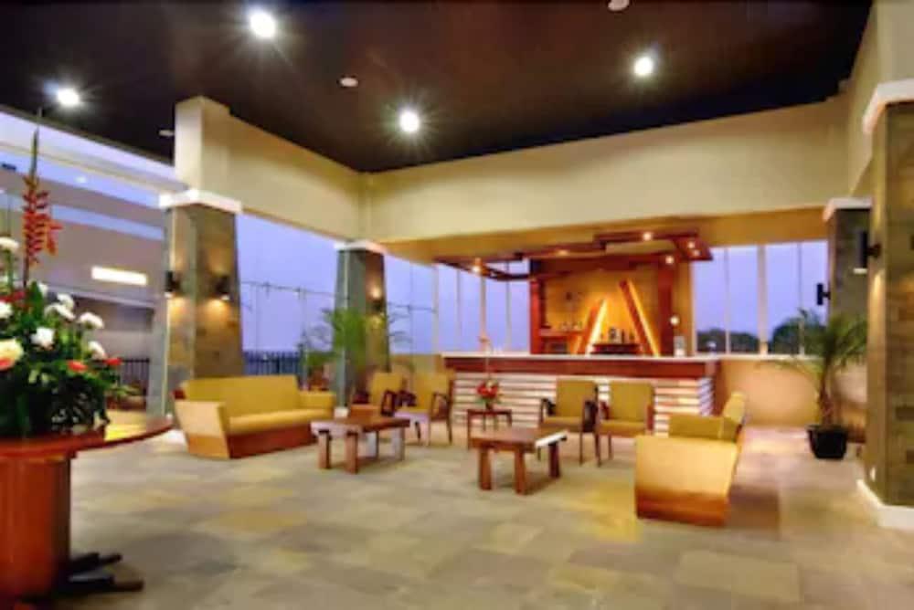 Marbella Suites Bandung Cimenyan Exterior foto