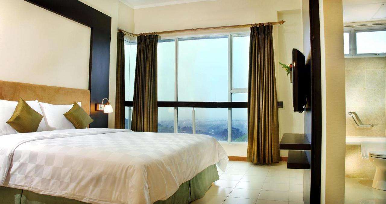 Marbella Suites Bandung Cimenyan Exterior foto